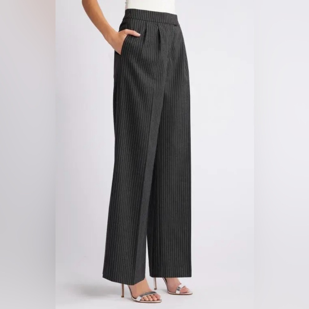 OPEN EDIT Gray pinstriped wide leg pleated front pants size S - Picture 4 of 16